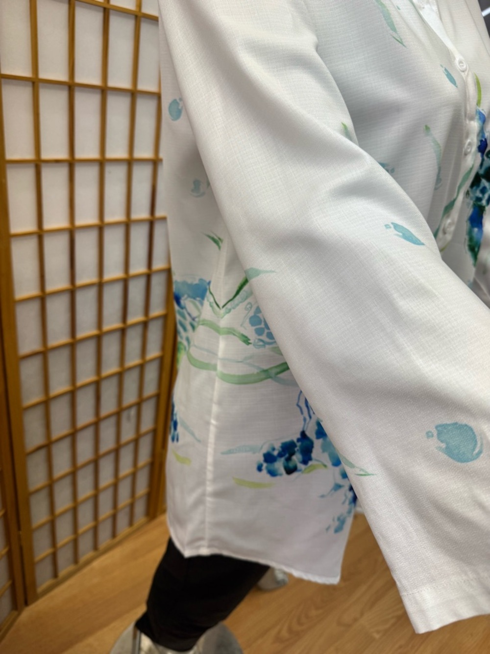 White Button-Down Shirt with Blue-Green Turtle Print - Picture 7 of 12